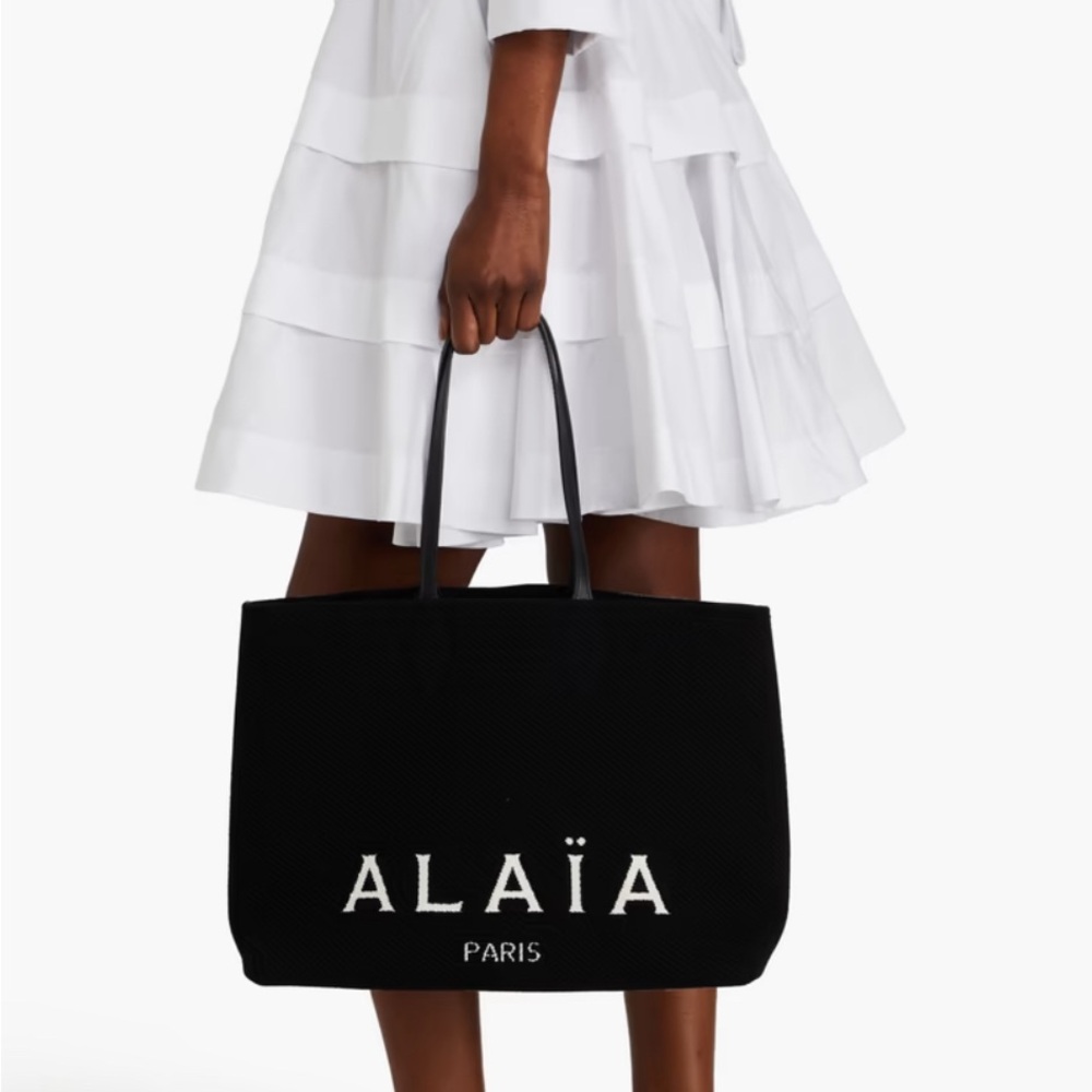 Brand New with Tag Alaia Paris Tote bag in black with logo